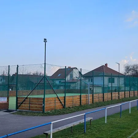 U Sportovniho Arealu A Koupaliste *